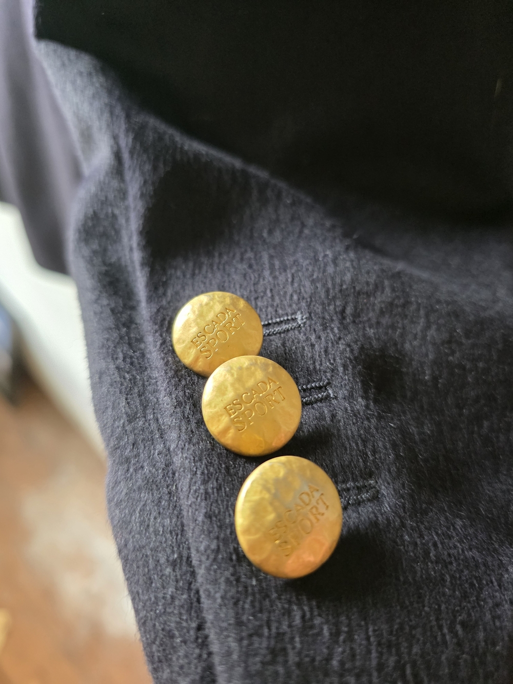 Escada Sport Black Virgin Wool Gold Button Blazer Jacket Size 36 Made In Germany - Picture 5 of 11